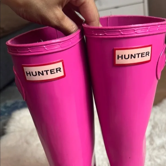 Hunter Fuchsia Tall Rain Boots 5B/6G - Picture 2 of 8
